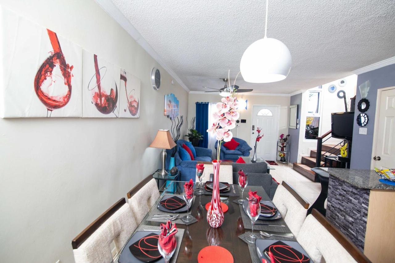 The Oasis I, Portmore Country Club Екстер'єр фото