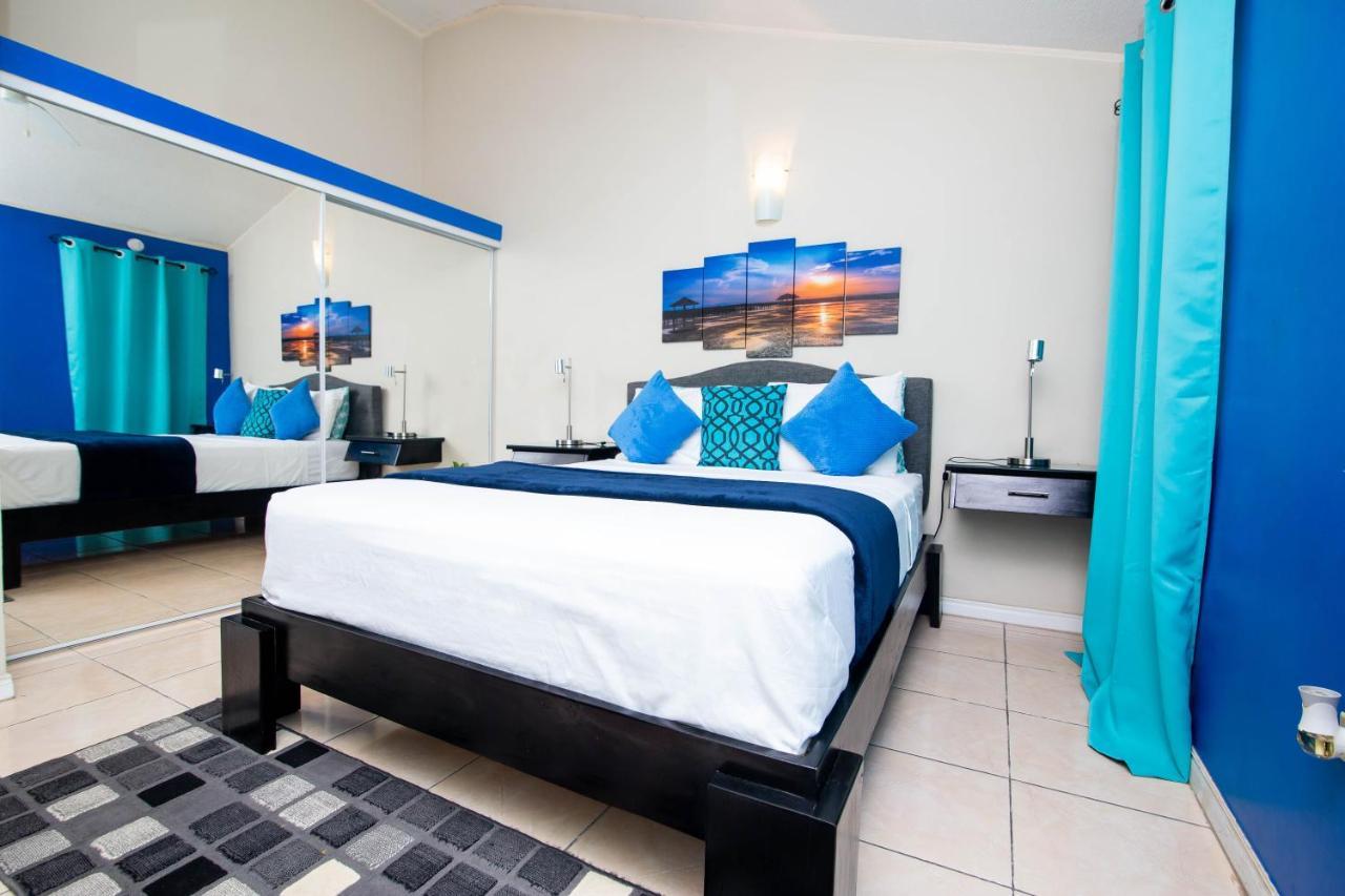 The Oasis I, Portmore Country Club Екстер'єр фото